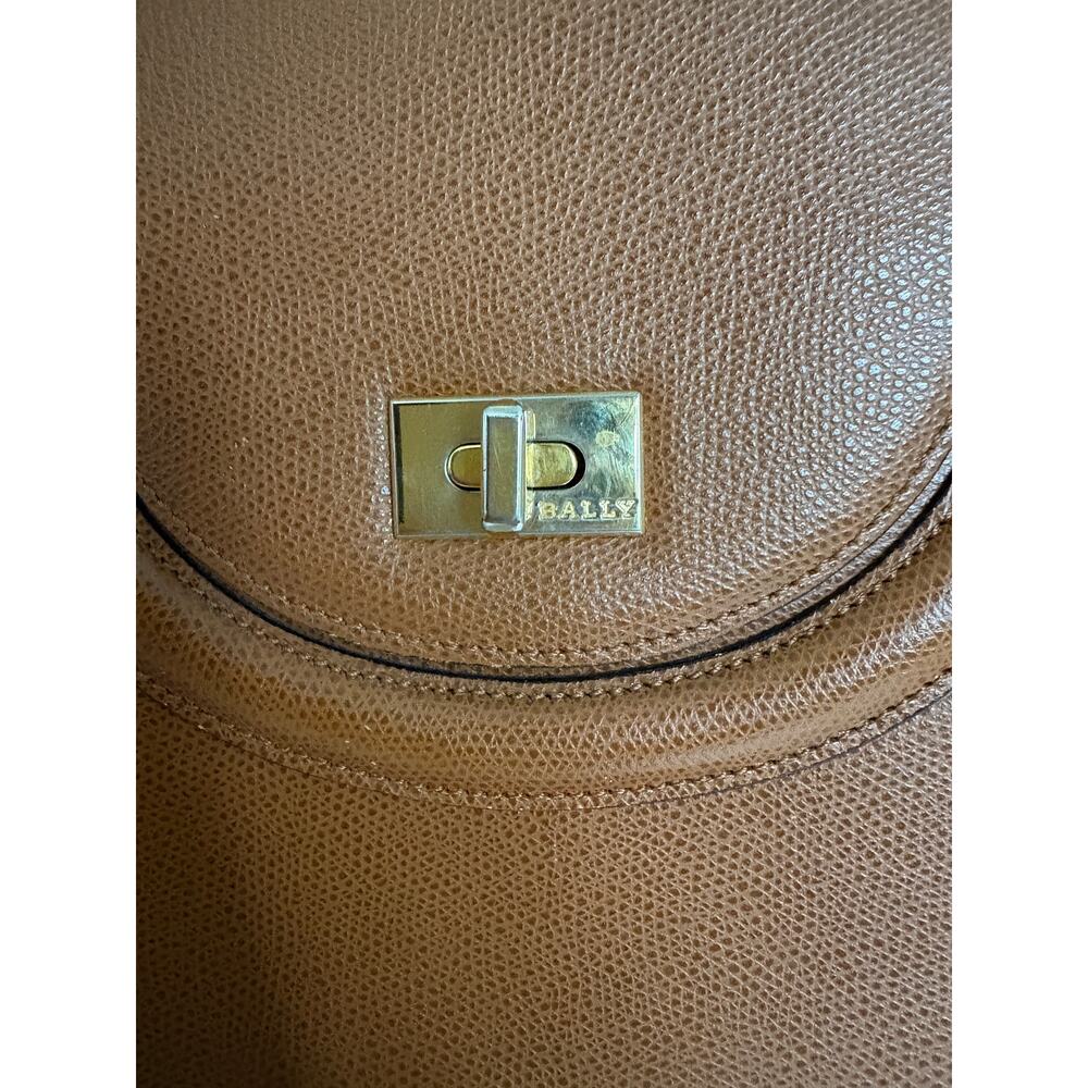 Vintage Bally Structured Top Handle Satchel (Brown Leather with Turnlock) - Picture 4 of 7